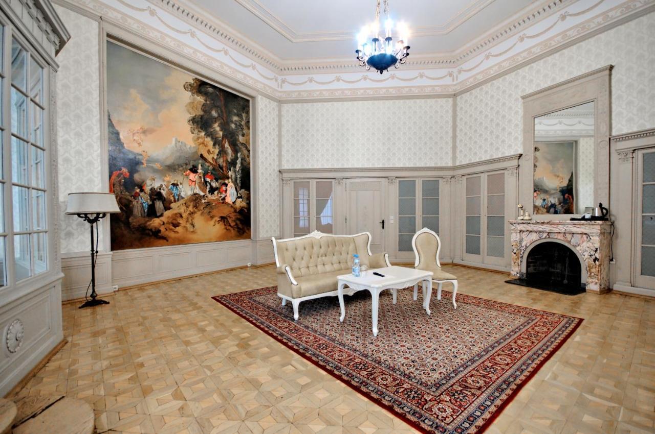 Zamek Hotel *