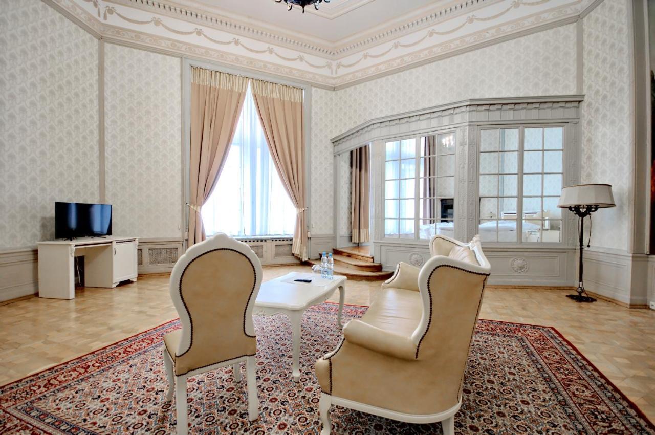Hotel Zamek Moschen