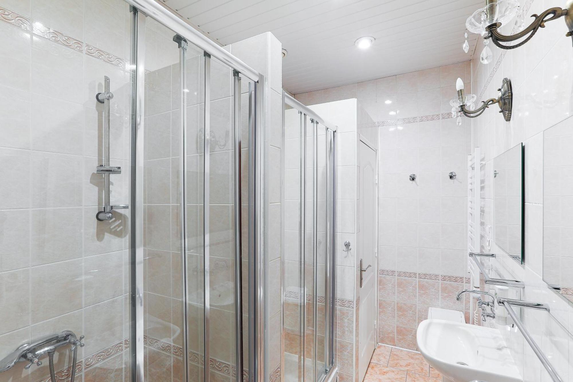 Zamek Hotel *