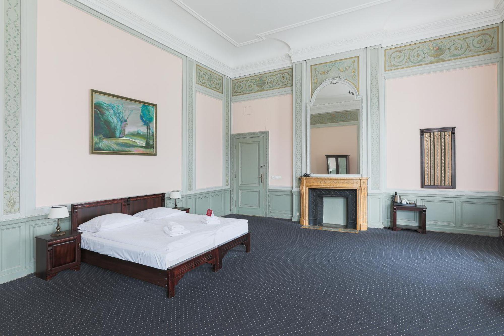 Zamek Hotel Moschen